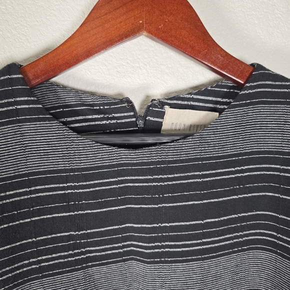 ANTHROPOLOGIE Moon River Striped Denmark Flutter Sleeve Shift‎ Dress Size XS - Picture 7 of 10